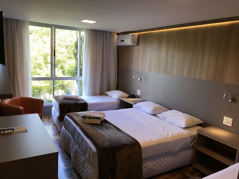 Sky Valle Hotel