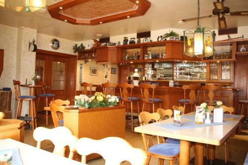 Hostal Zur Dorfsch�nke