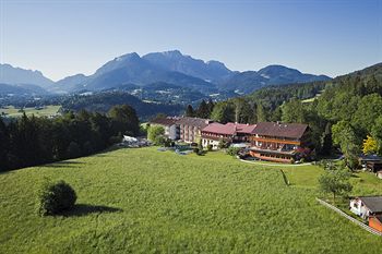 Alm- & Wellnesshotel Alpenhof