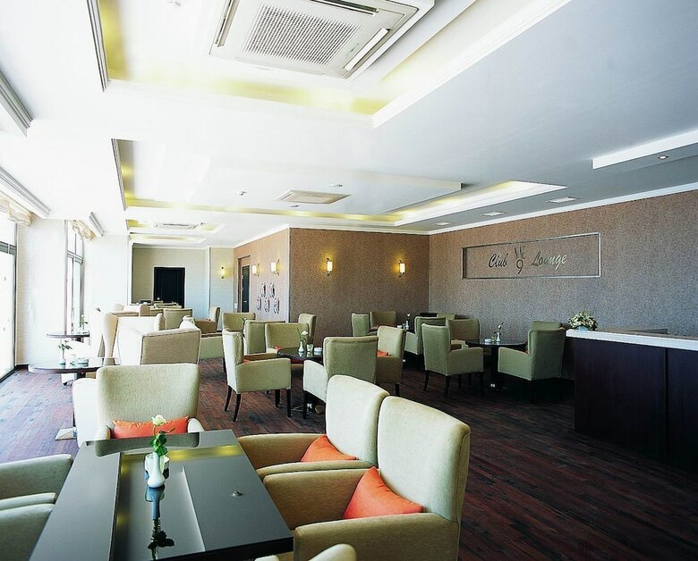 Korumar Deluxe Hotel