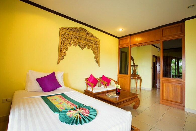 Hotel Buri Beach Resort