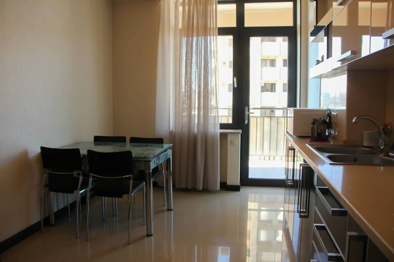 Ris Central Apartments Yerevan