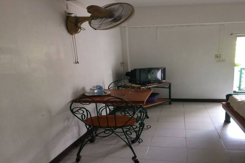 Hotel Baan Khun Mae Apartment