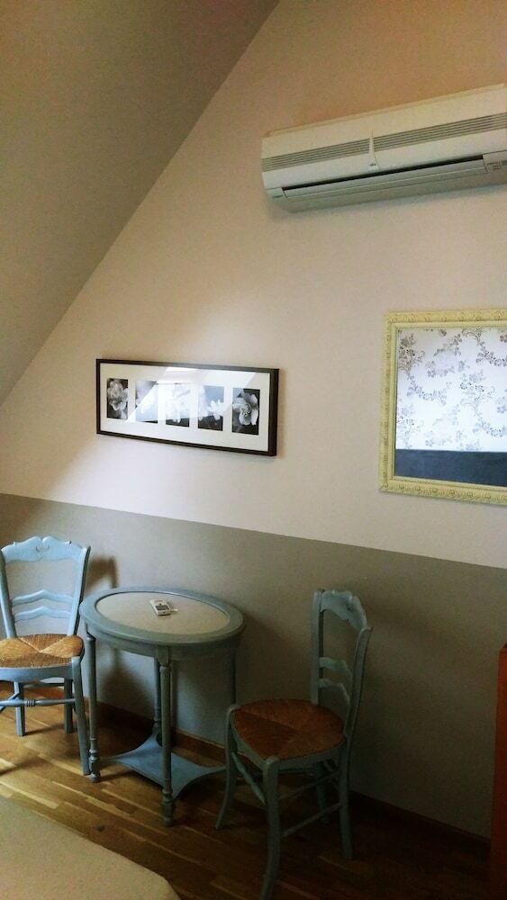 Hotel La Grenouill�re - Chambre D?h�te