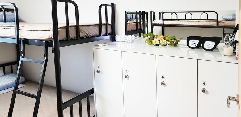 Hostal Guesthouse Enoch - Hostel