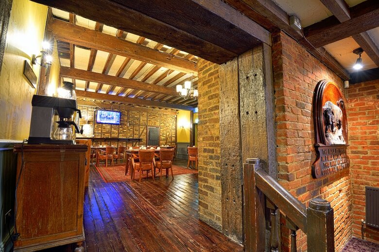 Posada The Royal Victoria & Bull Hotel