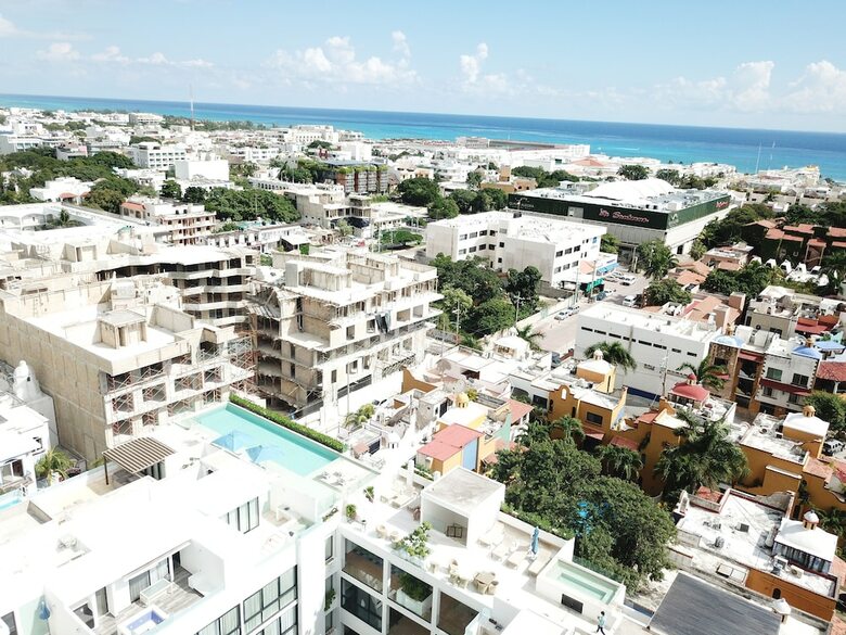 Anah Luxury Condos By Baitna