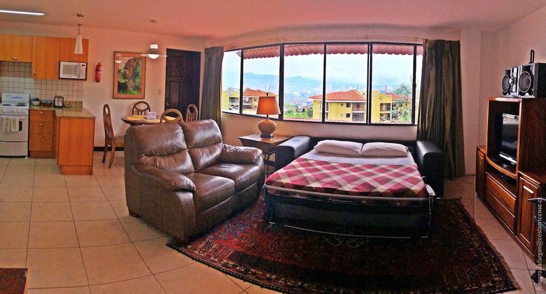 Apartamentos Casa Reflejos City View