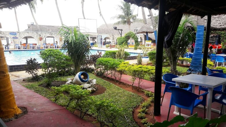 Apartamento Jangwani Sea Breeze Resort