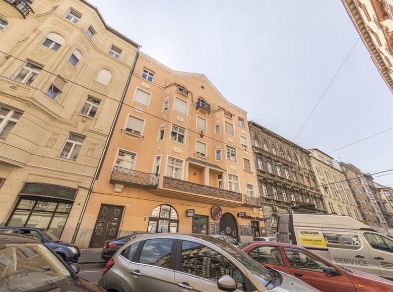 Chili Apartments