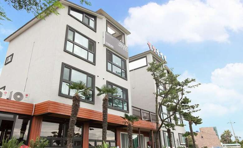 Starlightdrops Pension