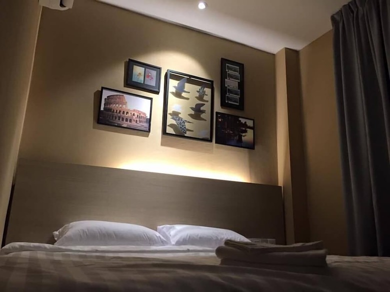 Hotel 91 Street Boutique Inn