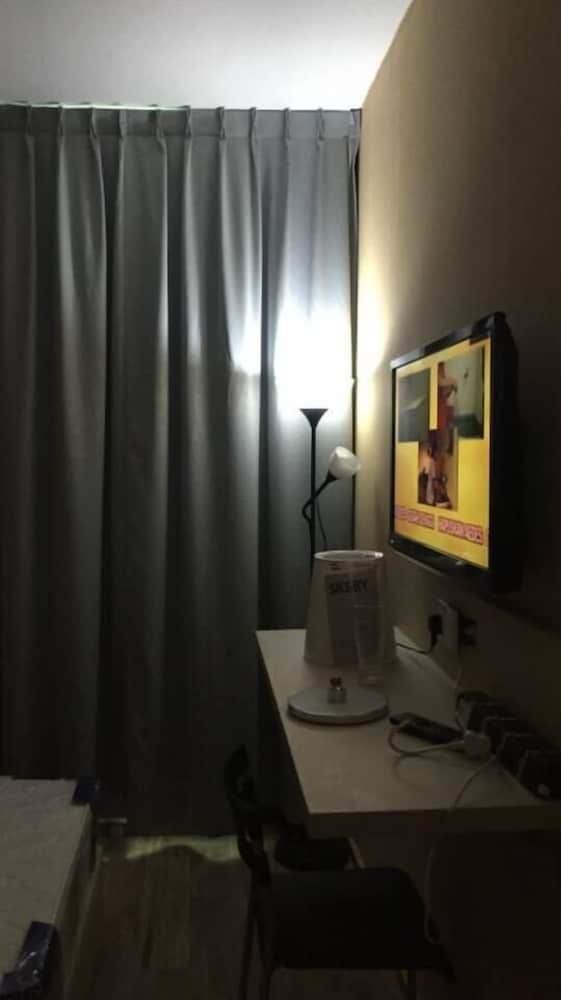 Hotel 91 Street Boutique Inn