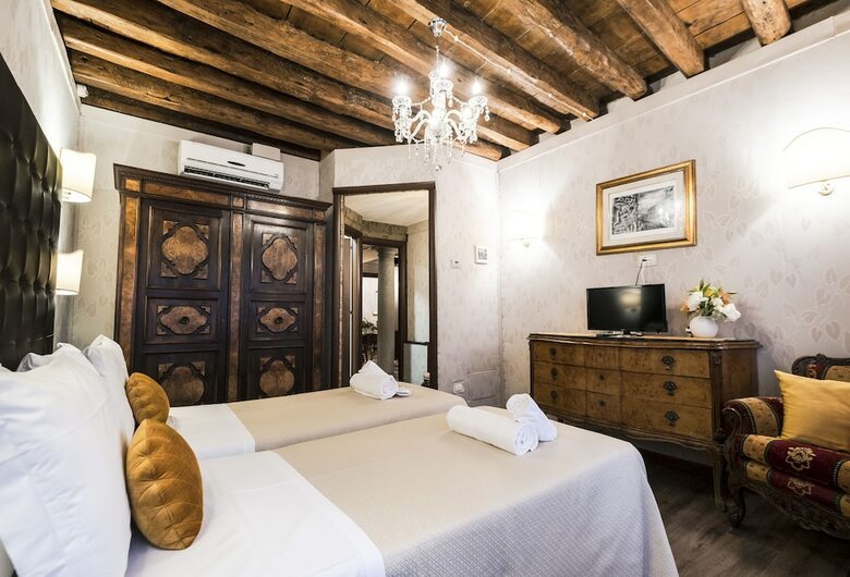 Hotel Ca' Lavezzera