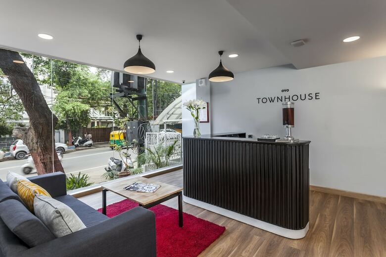 Hotel Oyo Townhouse 007 Indiranagar