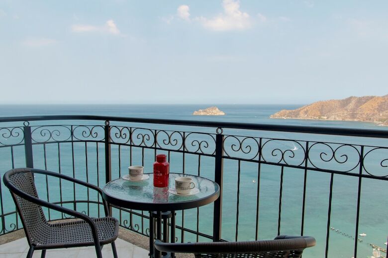 Apartamentos Suiteline Plus ? Frente Al Mar