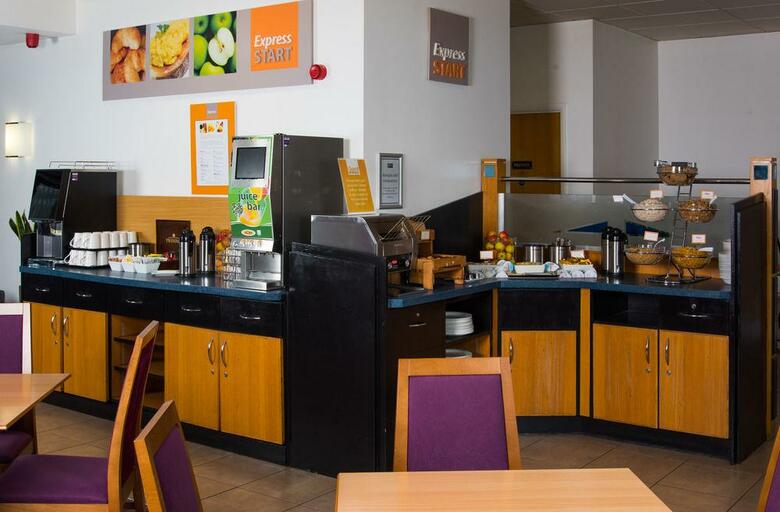 Hotel Holiday Inn Express Bristol City Centre