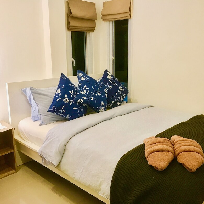 2 Bedroom Pool Villa Walk To Beach