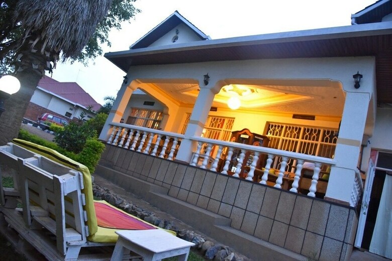 Tea House B&B