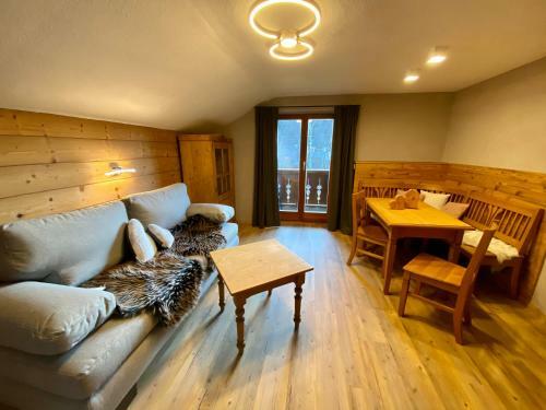 Bed & Breakfast Hotel Garni G�stehaus Edlhuber