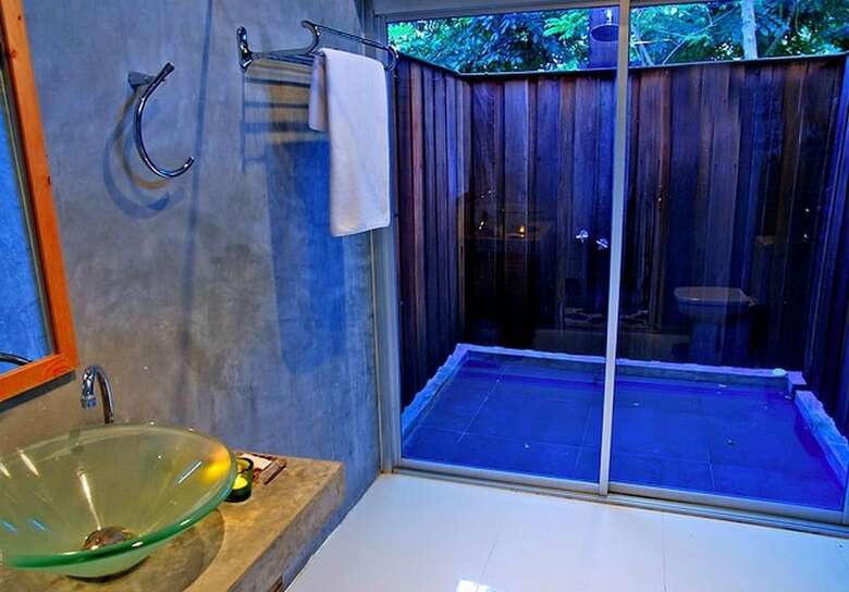 Hotel Suan Muang Porn