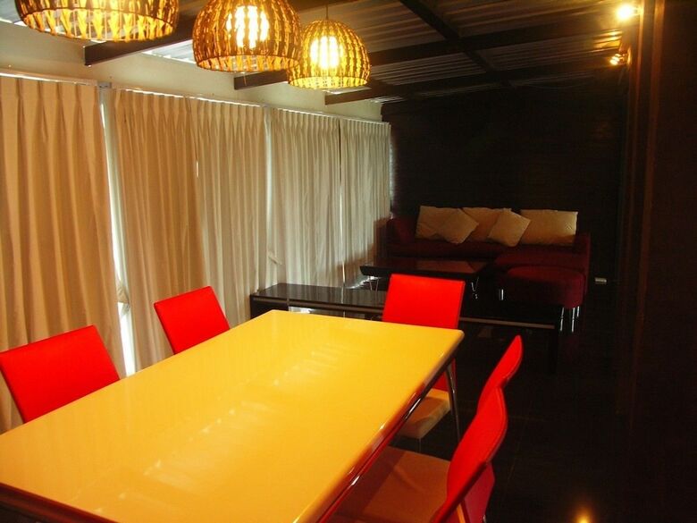 Hotel Suan Muang Porn