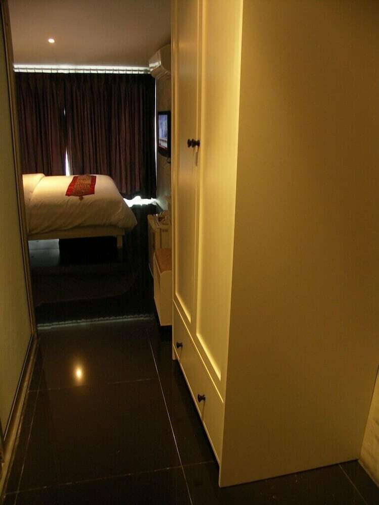 Hotel Suan Muang Porn