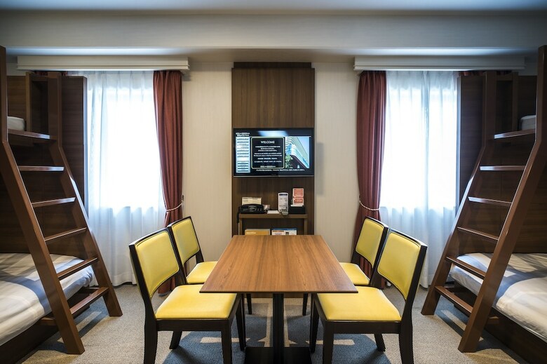 Hotel New Hankyu Osaka Annex