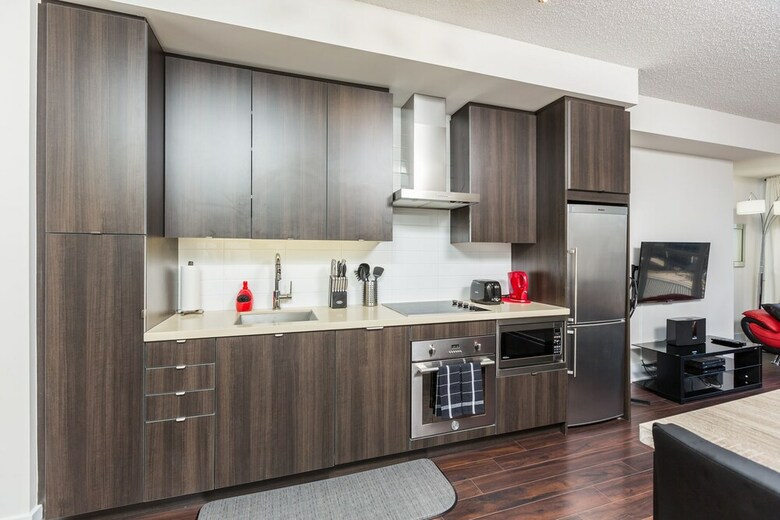 Applewood Suites - Convention Centre & Blue Jays