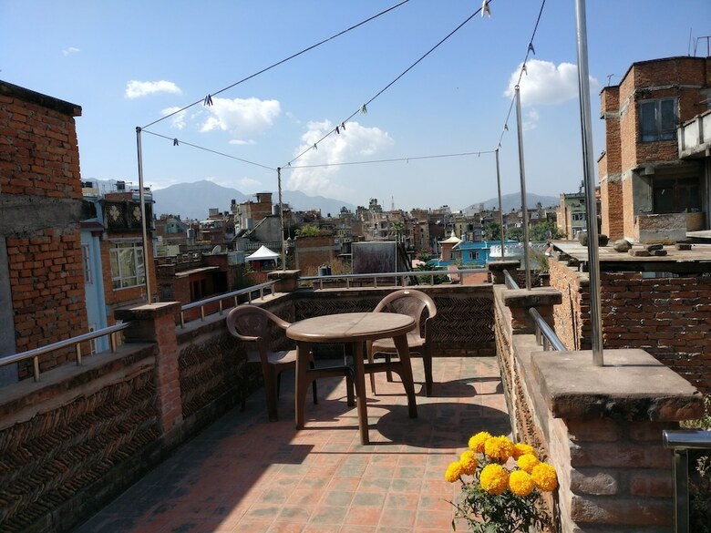 Hotel Hiranya Guest House