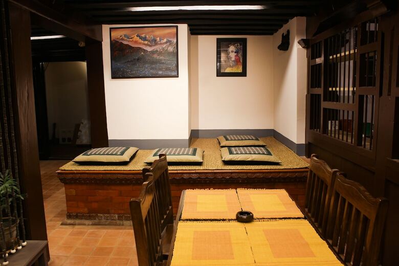 Hotel Hiranya Guest House