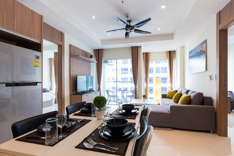 Apartamentos Nam Talay Jomtien Beach