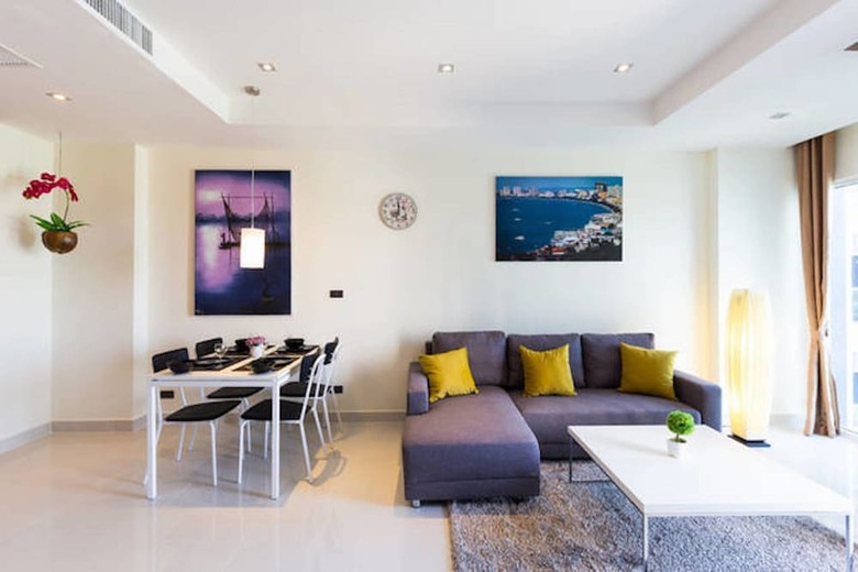 Apartamentos Nam Talay Jomtien Beach