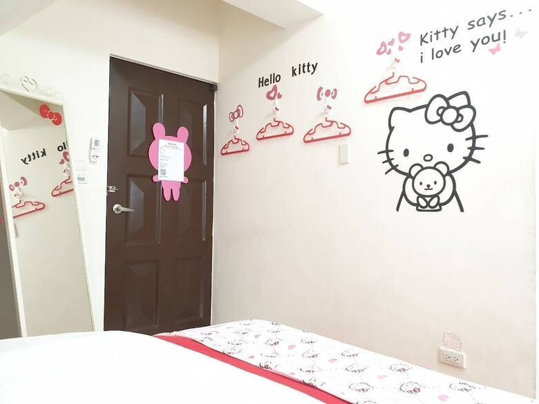 Hotel Meow Meow Hostel