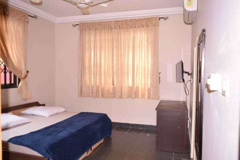 Hotel New Page Guest House