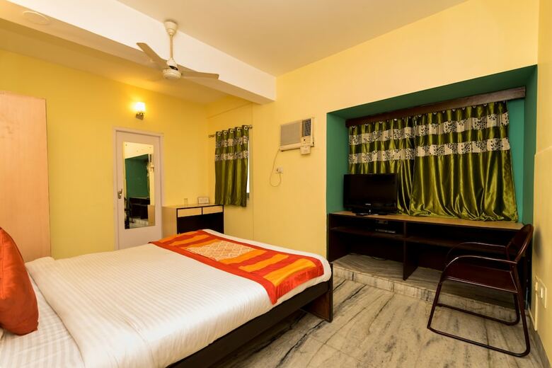 Hotel Oyo 3675 Kalighat