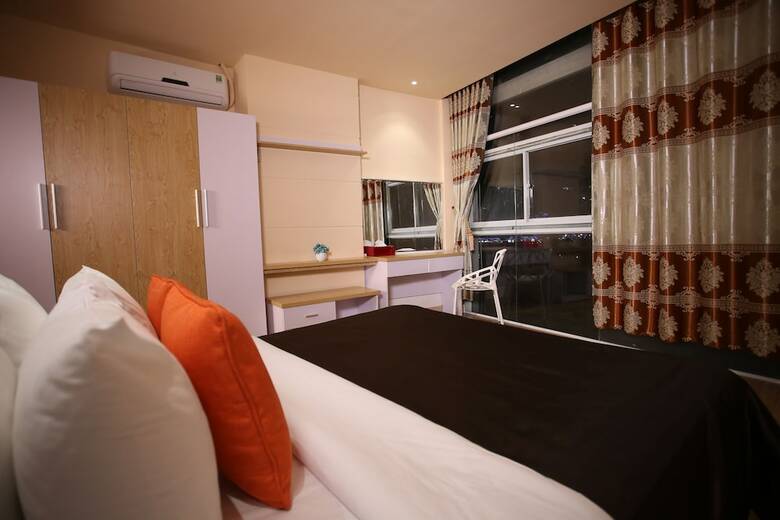 Aparthotel Homestay The Void
