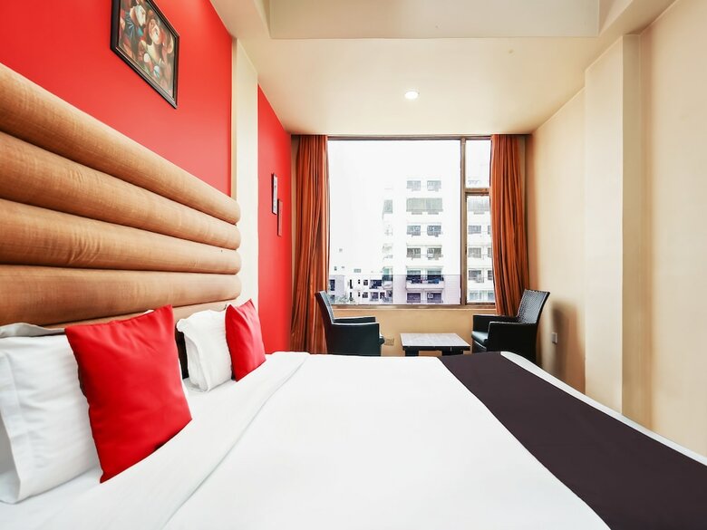 Hotel Capital O 8307 The Garden View