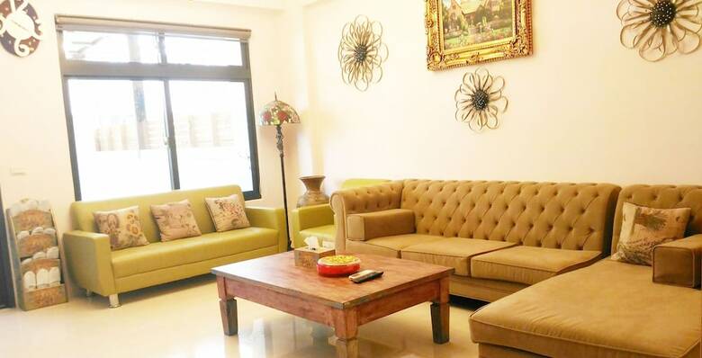 Hotel Moli Homestay