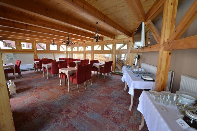 Noblesse Boutique Hotel