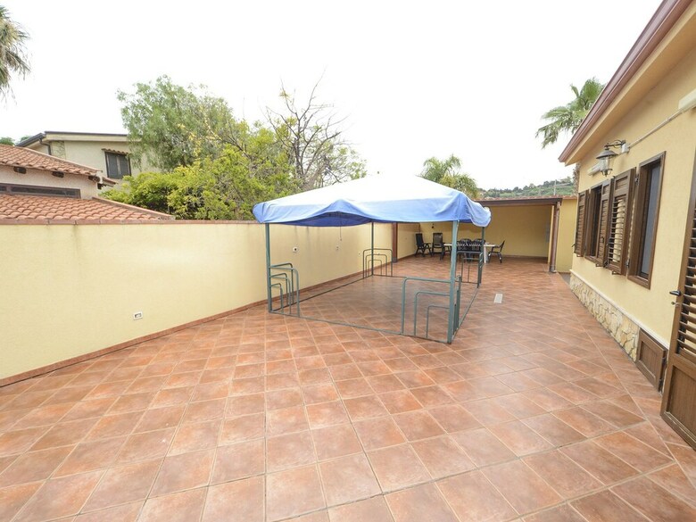 Apartamento Rentopolis - Villa La Chiusa