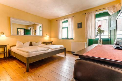 Hostal Pension Rauschenstein Und Apartments Forsthaus