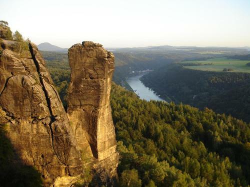 Hostal Pension Rauschenstein Und Apartments Forsthaus