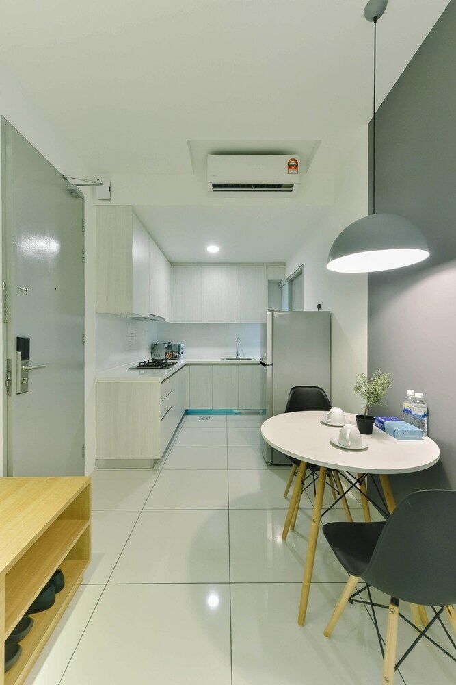 Apartamentos 1 Tebrau Suites By Subhome