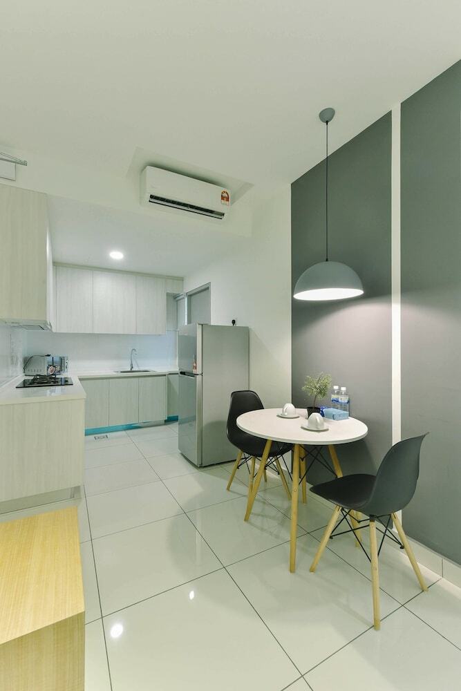 Apartamentos 1 Tebrau Suites By Subhome