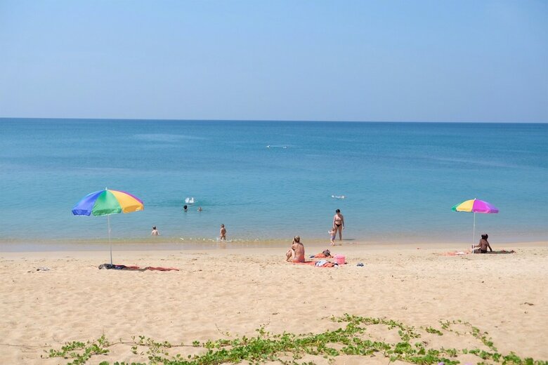Hotel Maikhao Palm Beach Resort