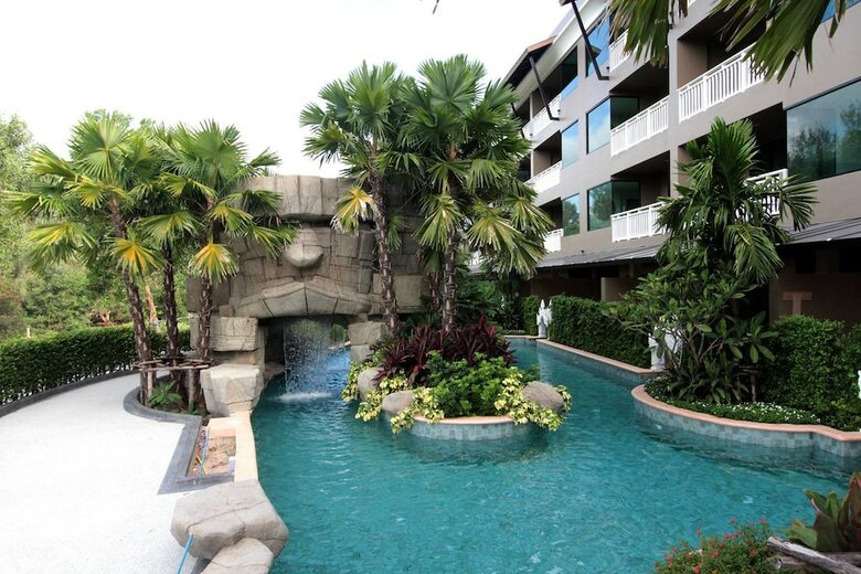Hotel Maikhao Palm Beach Resort
