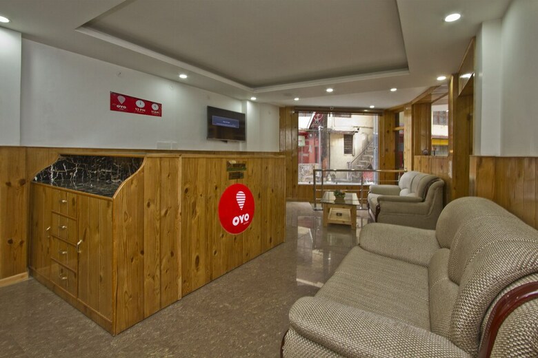 Oyo 8455 Hotel Akash