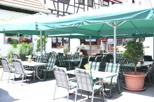 Hostal Hotel- Landgasthof Baumhof-tenne