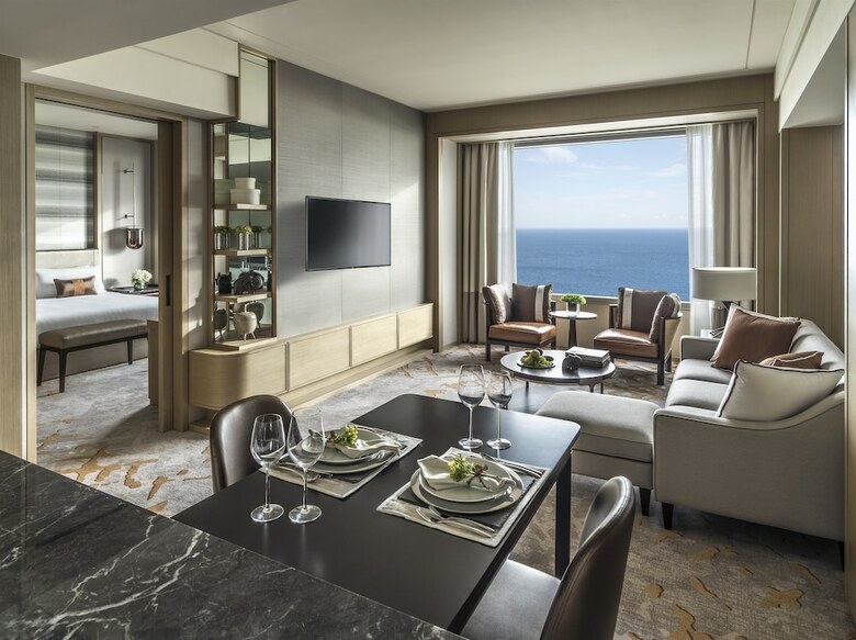 Shangri-la Hotel, Colombo